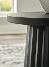 Load image into Gallery viewer, Ceilby Accent Table
