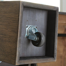 Load image into Gallery viewer, Rosswain Lift Top Cocktail Table
