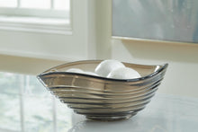 Load image into Gallery viewer, Solariston Bowl
