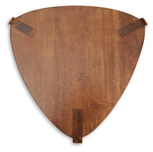 Load image into Gallery viewer, Brynnleigh Accent Table Set (2/CN)
