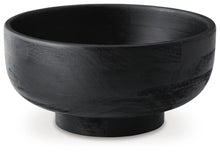 Load image into Gallery viewer, Brynnington Bowl
