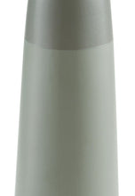 Load image into Gallery viewer, Peerland Vase
