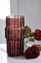 Load image into Gallery viewer, Dorlow Vase
