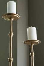 Load image into Gallery viewer, Larwick Candle Holder Set (2/CN)
