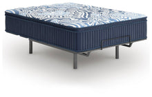 Load image into Gallery viewer, Plush Luxe 2.0  Mattress
