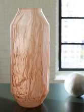 Load image into Gallery viewer, Dushby Vase
