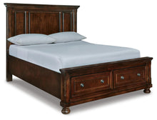 Load image into Gallery viewer, Porter Queen Panel Storage Bed
