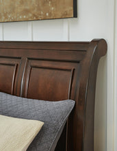 Load image into Gallery viewer, Porter Queen Sleigh Bed
