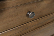 Load image into Gallery viewer, Feddinger Dresser
