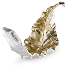 Load image into Gallery viewer, Darinsen Sculpture

