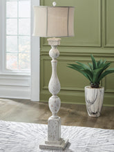 Load image into Gallery viewer, Madsbrook Poly Floor Lamp (1/CN)
