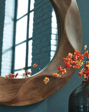 Load image into Gallery viewer, Aajon Accent Mirror
