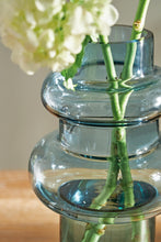 Load image into Gallery viewer, Vallmen Vase

