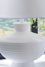 Load image into Gallery viewer, Harelwood Poly Table Lamp (1/CN)
