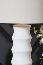 Load image into Gallery viewer, Veraleigh Poly Table Lamp (1/CN)
