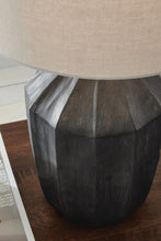 Load image into Gallery viewer, Jilton Poly Table Lamp (1/CN)
