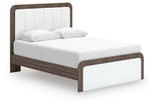 Load image into Gallery viewer, Kendanport Queen Upholstered Bed
