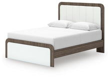 Load image into Gallery viewer, Kendanport Queen Upholstered Bed
