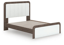 Load image into Gallery viewer, Kendanport Queen Upholstered Bed

