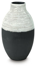 Load image into Gallery viewer, Girtha Vase
