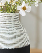 Load image into Gallery viewer, Girtha Vase
