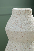 Load image into Gallery viewer, Dawthorne Vase
