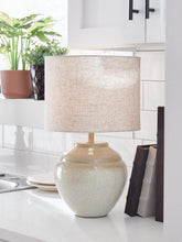 Load image into Gallery viewer, Waldish Metal Table Lamp (1/CN)
