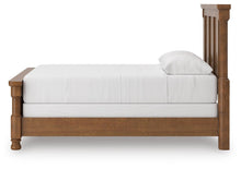 Load image into Gallery viewer, Rowlenstown Queen Poster Bed
