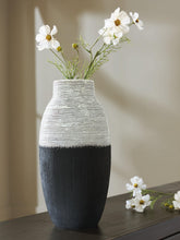 Load image into Gallery viewer, Girtha Vase
