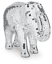 Load image into Gallery viewer, Hallmont Sculpture
