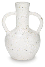 Load image into Gallery viewer, Dallinworth Vase
