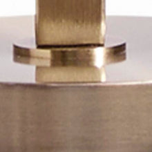 Load image into Gallery viewer, Haigwood Metal Table Lamp (1/CN)
