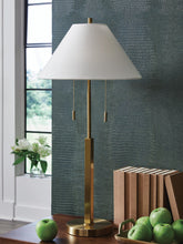 Load image into Gallery viewer, Haigwood Metal Table Lamp (1/CN)
