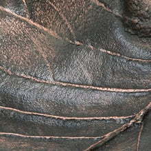 Load image into Gallery viewer, Avermund Sculpture
