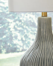 Load image into Gallery viewer, Judlen Ceramic Table Lamp (1/CN)
