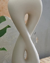 Load image into Gallery viewer, Judrich Poly Table Lamp (1/CN)
