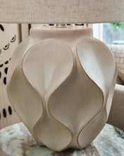 Load image into Gallery viewer, Edselham Paper Table Lamp (1/CN)
