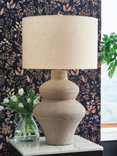 Load image into Gallery viewer, Jossleigh Metal Table Lamp (1/CN)
