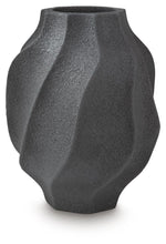 Load image into Gallery viewer, Judworth Vase
