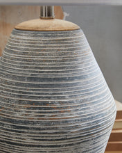 Load image into Gallery viewer, Lawrock Terracotta Table Lamp (1/CN)
