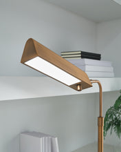 Load image into Gallery viewer, Yafe Metal Desk Lamp (1/CN)
