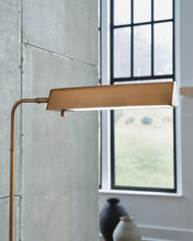 Load image into Gallery viewer, Yafe Metal Floor Lamp (1/CN)
