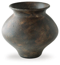 Load image into Gallery viewer, Laddlow Vase
