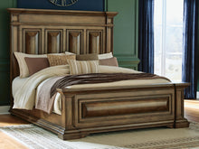 Load image into Gallery viewer, Frantanna King Panel Bed
