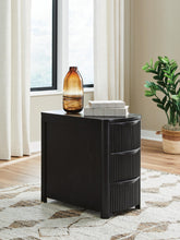 Load image into Gallery viewer, Camdill Chair Side End Table
