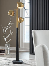 Load image into Gallery viewer, Sorcha Metal Floor Lamp (1/CN)
