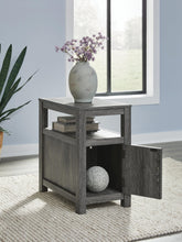 Load image into Gallery viewer, Fendenmore Chair Side End Table
