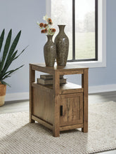 Load image into Gallery viewer, Fendenmore Chair Side End Table
