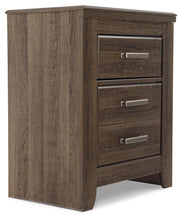 Load image into Gallery viewer, Juararo King Poster Bed with Mirrored Dresser and Nightstand
