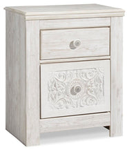 Load image into Gallery viewer, Paxberry Queen Panel Bed with Mirrored Dresser and Nightstand
